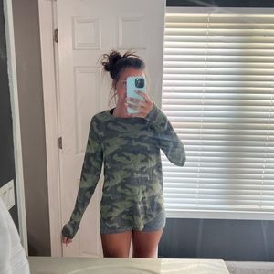 American Eagle Camo Long Sleeve